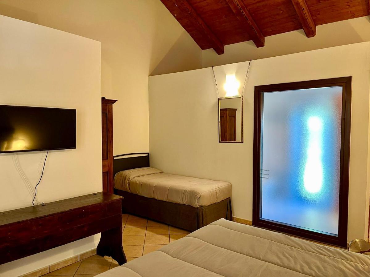 La Cascina Del Castello Villa Asti Bagian luar foto